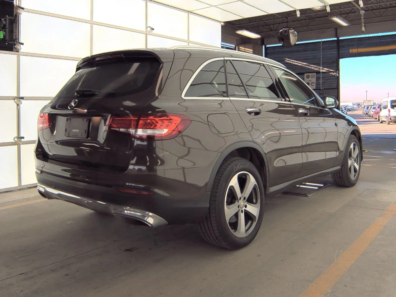 Mercedes-Benz GLC 300, снимка 5 - Автомобили и джипове - 48772003