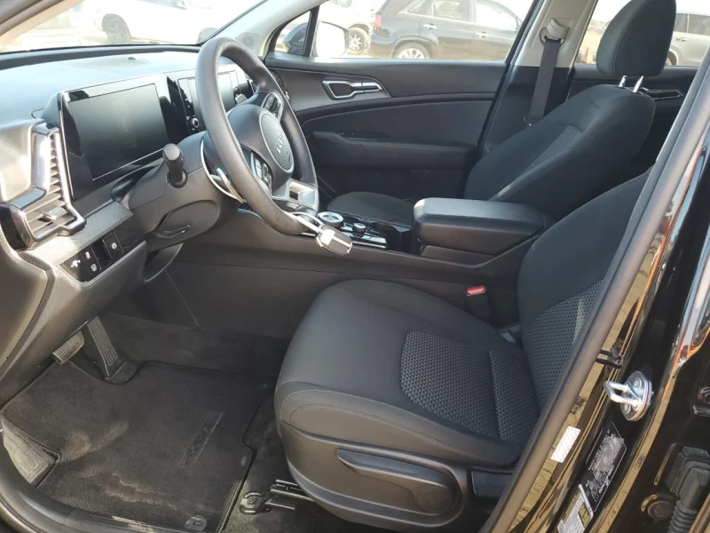 Kia Sportage, снимка 7 - Автомобили и джипове - 48809290