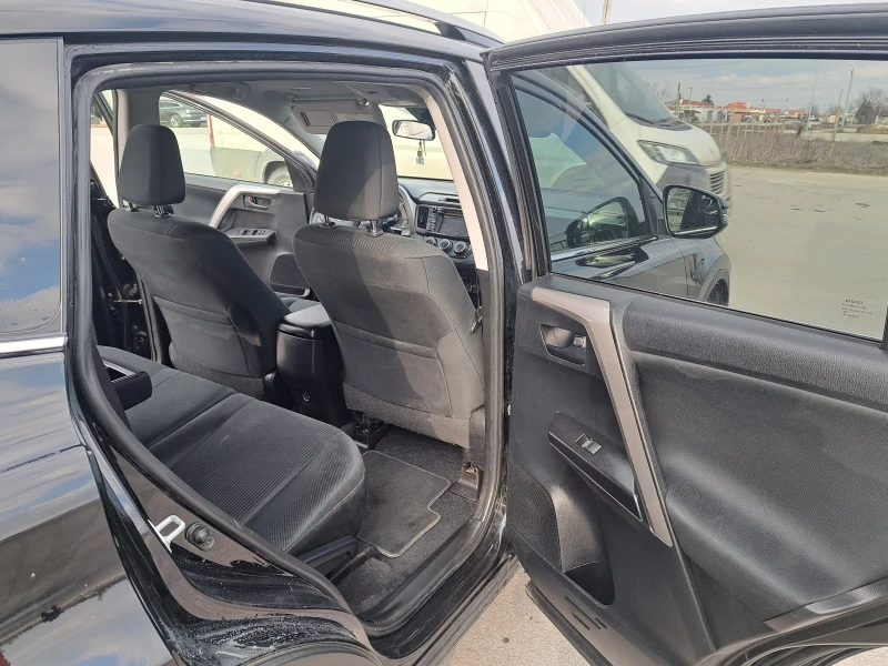 Toyota Rav4 LE AWD 4х4, снимка 7 - Автомобили и джипове - 49230364