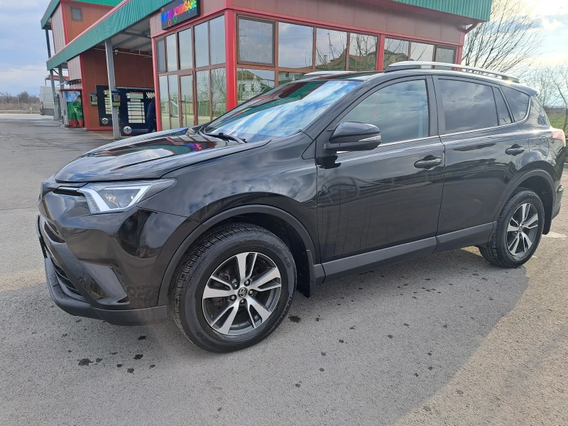 Toyota Rav4 LE AWD 4х4, снимка 2 - Автомобили и джипове - 49230364