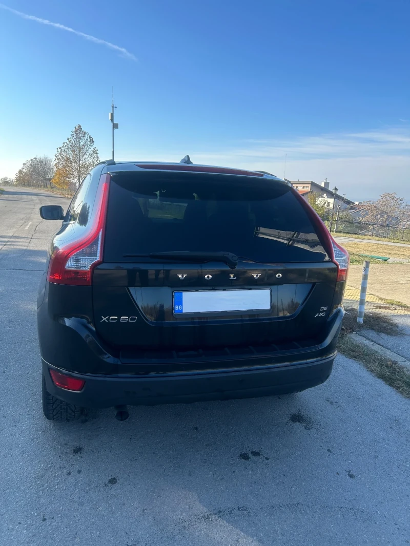 Volvo XC60, снимка 5 - Автомобили и джипове - 49578289