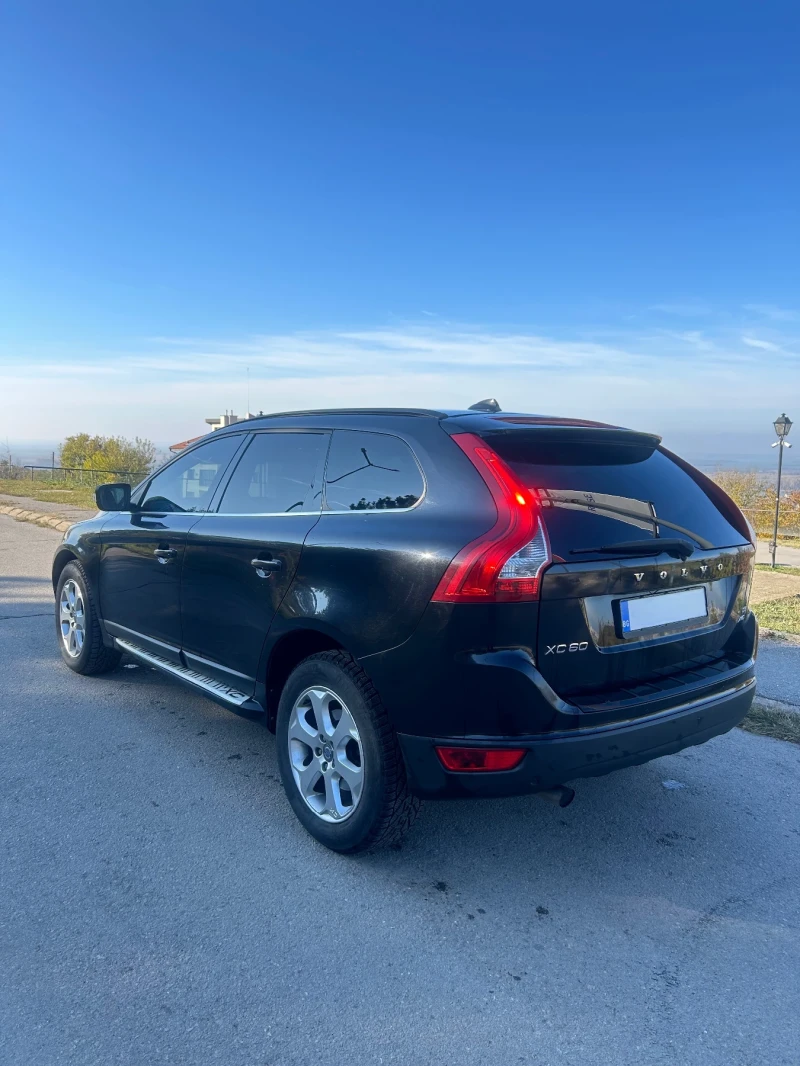 Volvo XC60, снимка 8 - Автомобили и джипове - 49578289