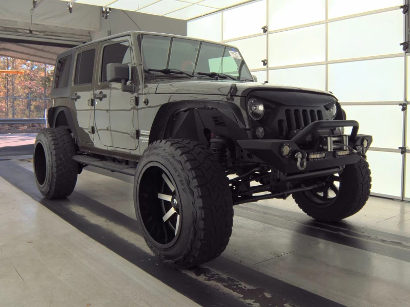 Jeep Wrangler Unlimited Sport, снимка 4 - Автомобили и джипове - 52433109