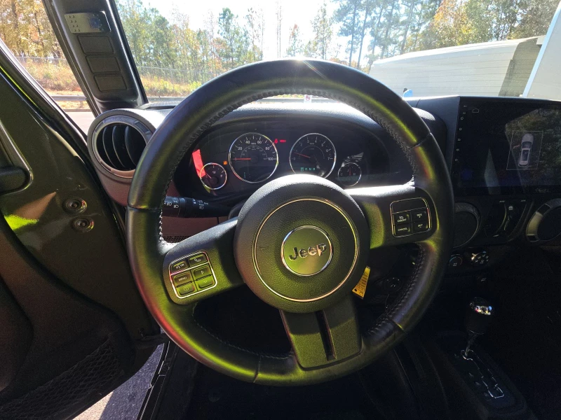Jeep Wrangler Unlimited Sport, снимка 9 - Автомобили и джипове - 52433109