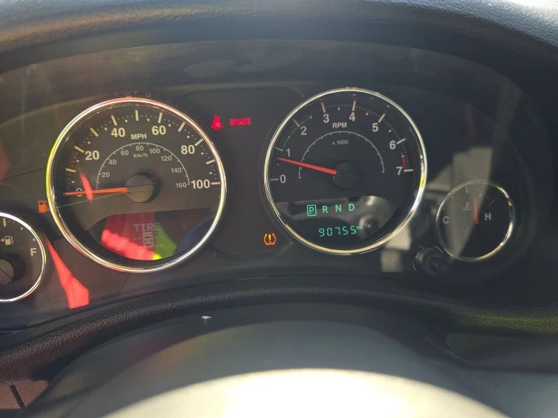 Jeep Wrangler Unlimited Sport, снимка 10 - Автомобили и джипове - 52433109