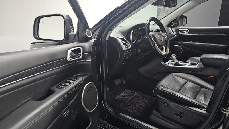 Jeep Grand cherokee 3.6 SUMMIT WK2 autogeorge.com, снимка 12 - Автомобили и джипове - 52799905