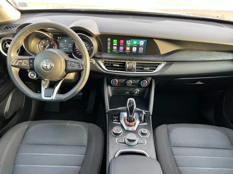 Alfa Romeo Stelvio 2.2 4x4 Facelift, снимка 12 - Автомобили и джипове - 52920539