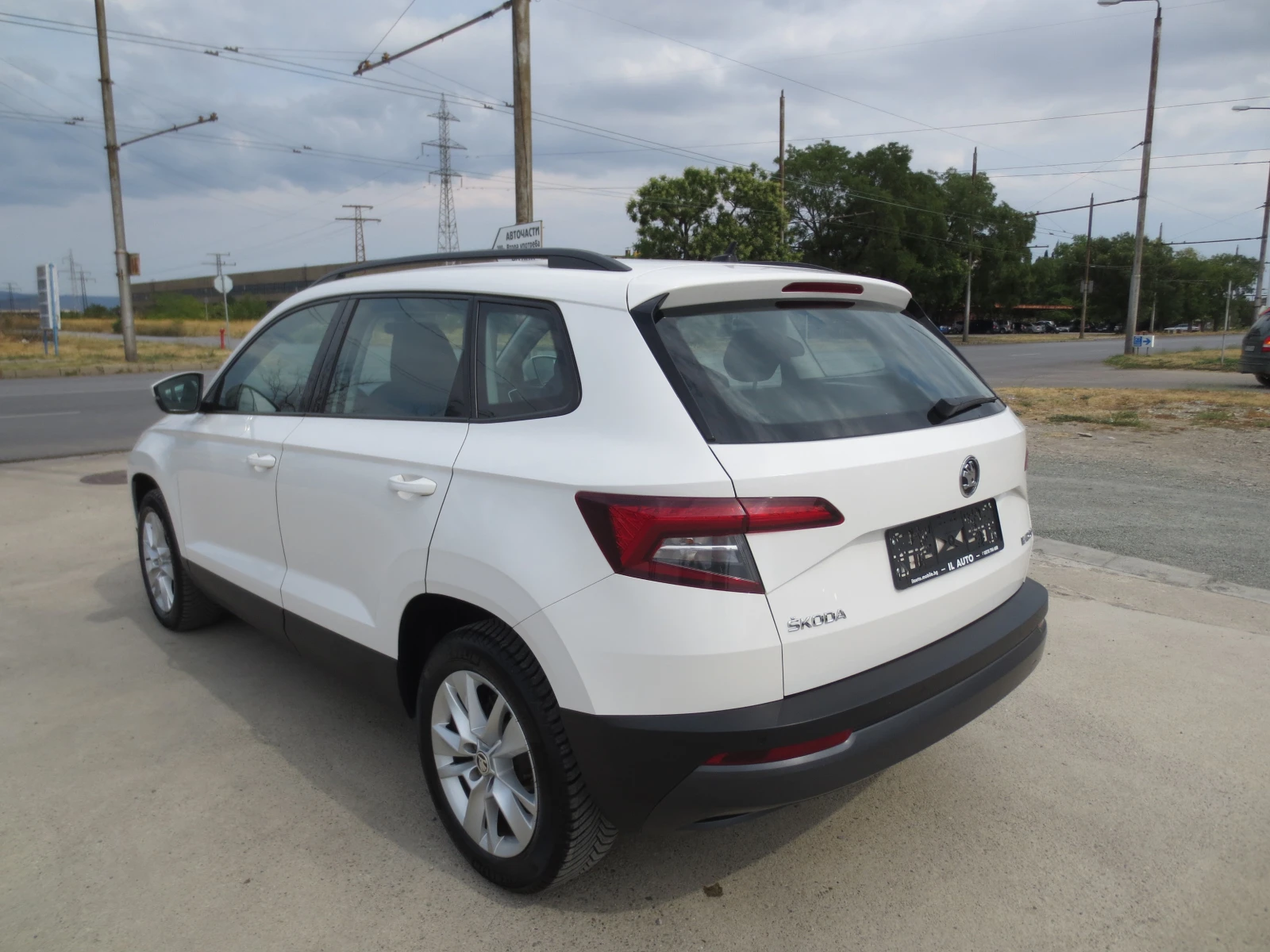 Skoda Karoq 1.6 TDI - изображение 7