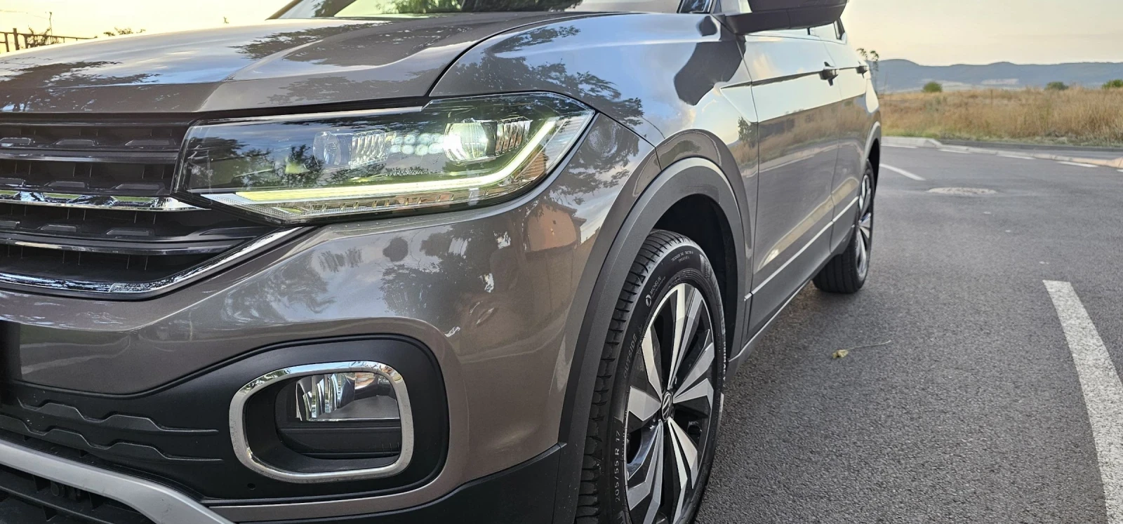 VW T-Cross 2021 16 000км 6speed 110h.p асистент мъртва зона  - изображение 6