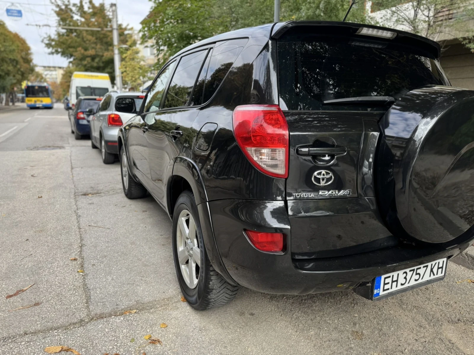 Toyota Rav4 2.2 - изображение 3