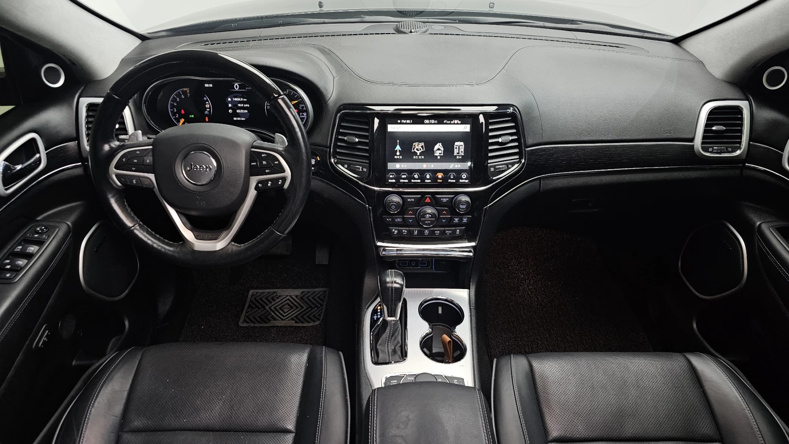 Jeep Grand cherokee 3.6 SUMMIT WK2 autogeorge.com - изображение 7