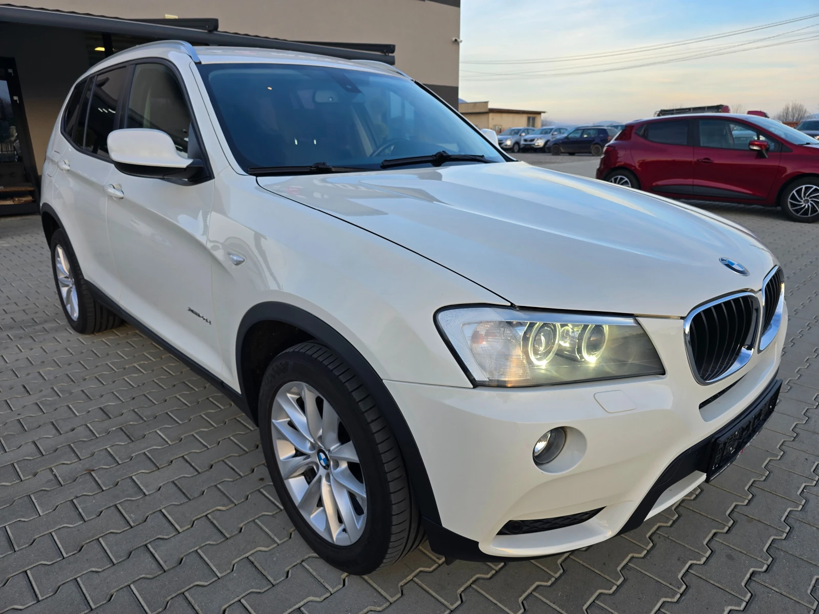 BMW X3 2.0D, 184к.с., 4х4, Нави, Автомат! - изображение 2