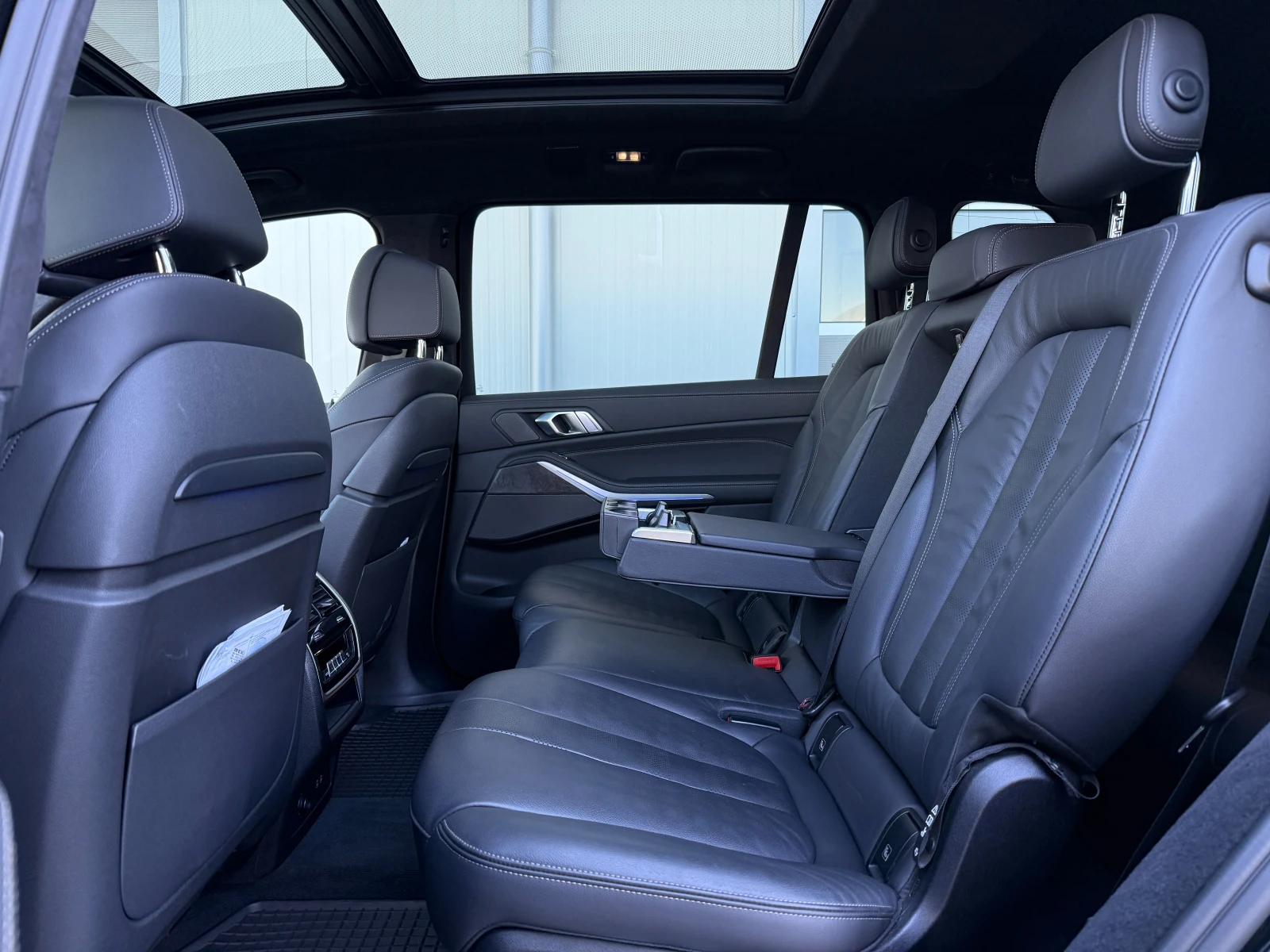 BMW X7 xDrive 40d M-Pack ������ ������ | Mobile.bg � ����������� 13