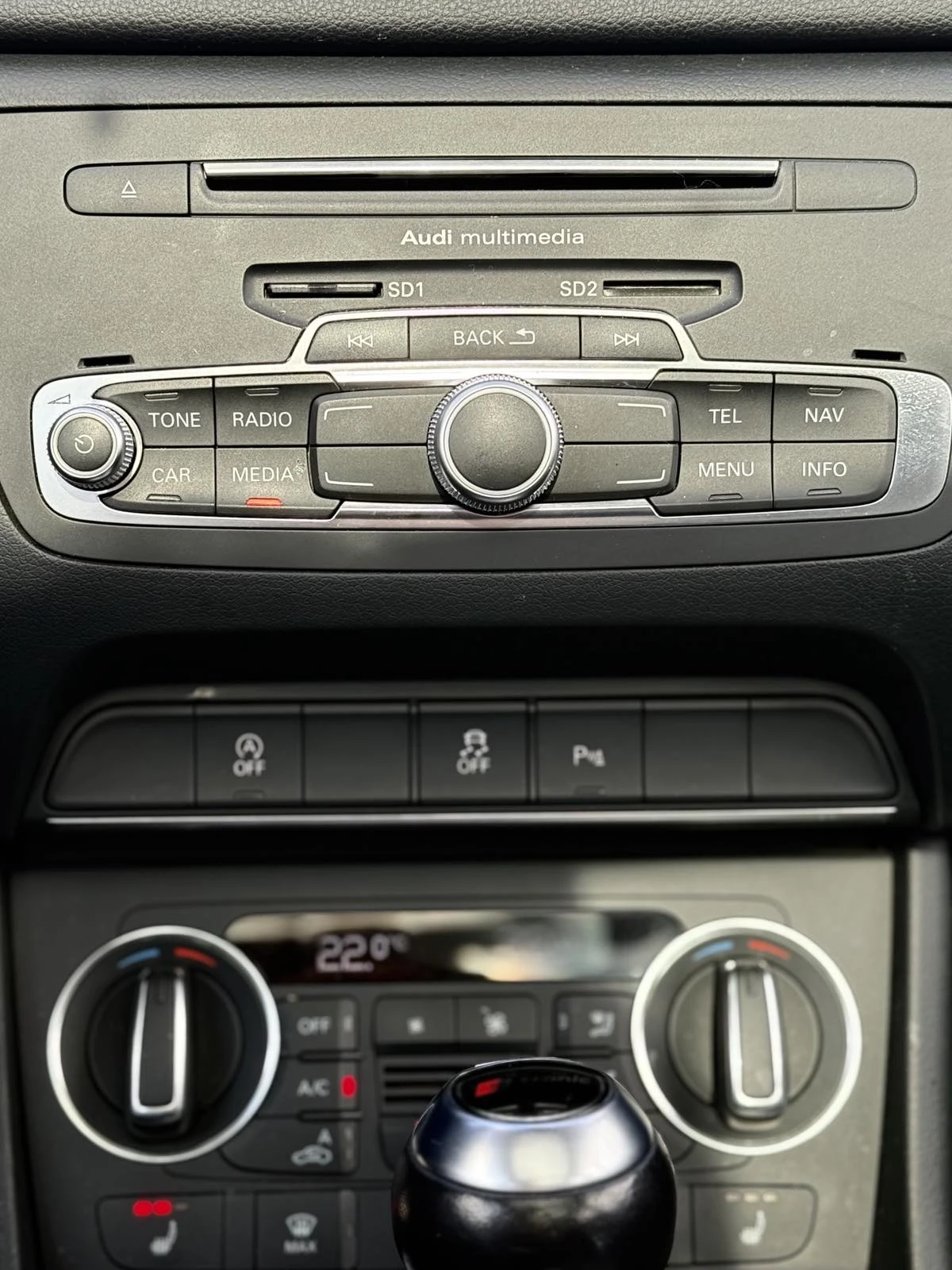 Audi Q3, снимка 10 - Автомобили и джипове - 54060992