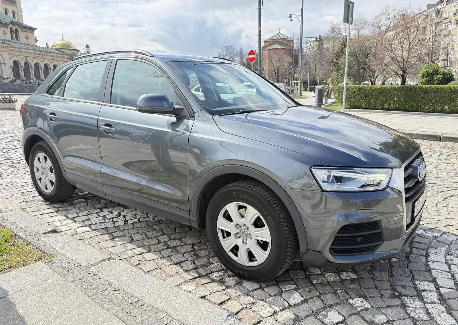 Audi Q3, снимка 2 - Автомобили и джипове - 54060992