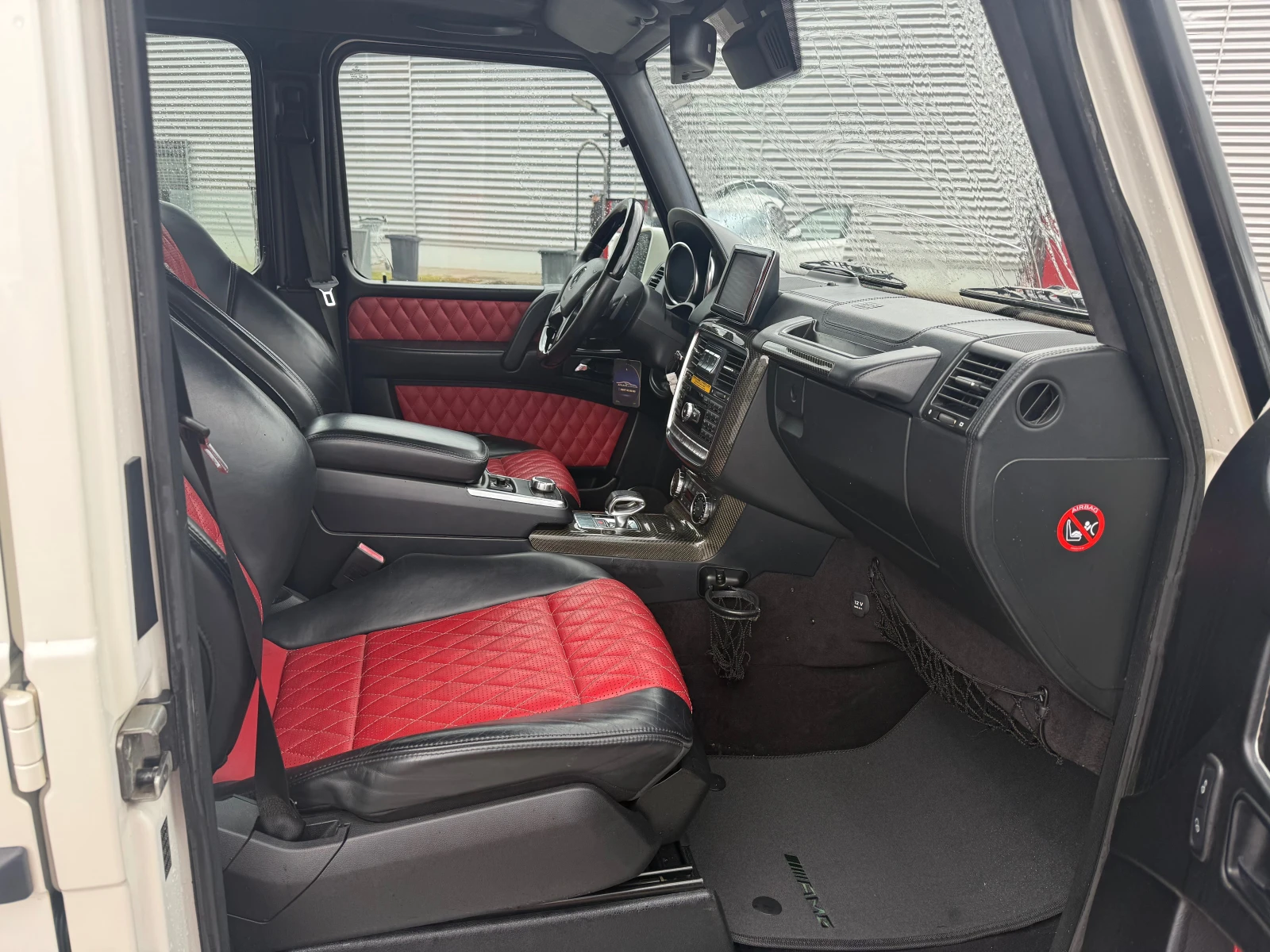 Mercedes-Benz G 63 AMG G63 AMG* КАРБОН* 33ГУМИ* ФУЛ ЕКСТРИ* TVx2* * , снимка 12 - Автомобили и джипове - 54582542