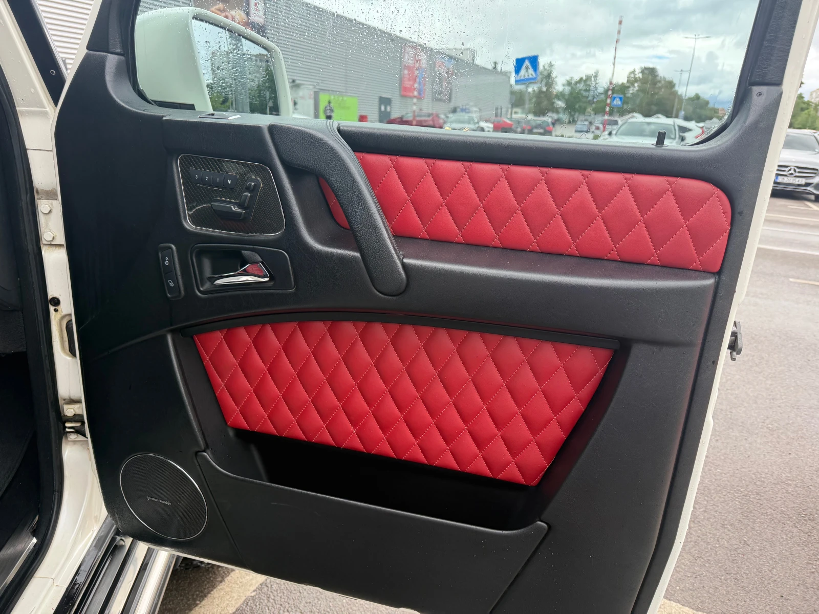 Mercedes-Benz G 63 AMG G63 AMG* КАРБОН* 33ГУМИ* ФУЛ ЕКСТРИ* TVx2* * , снимка 17 - Автомобили и джипове - 54582542
