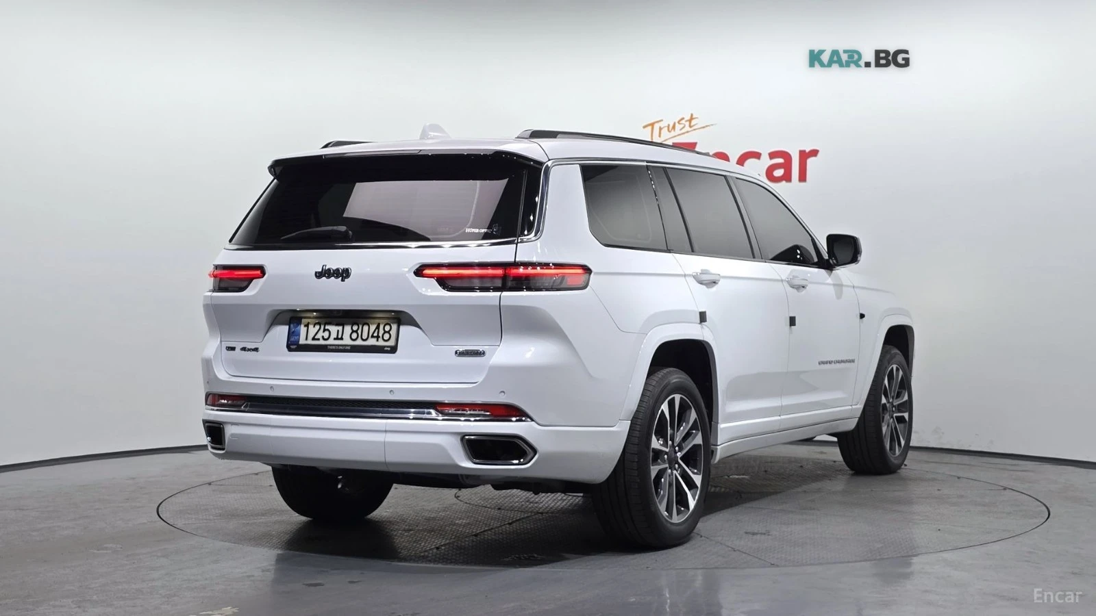 Jeep Grand cherokee * 3.6* OVERLAND* HUD* 360* ПАНОРАМА* ПОДГРЕВ* ОБДУ, снимка 2 - Автомобили и джипове - 54732795
