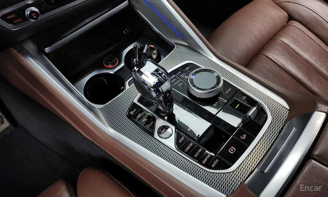 BMW X6 * xDrive40i M Sport * ЦЕНА ДО БГ, снимка 12 - Автомобили и джипове - 55672125