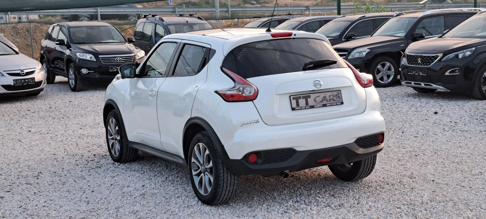 Nissan Juke 1.6 Бензин 117kc Navi, ЕВРО6.  Камера, Автомат, снимка 5 - Автомобили и джипове - 55876257