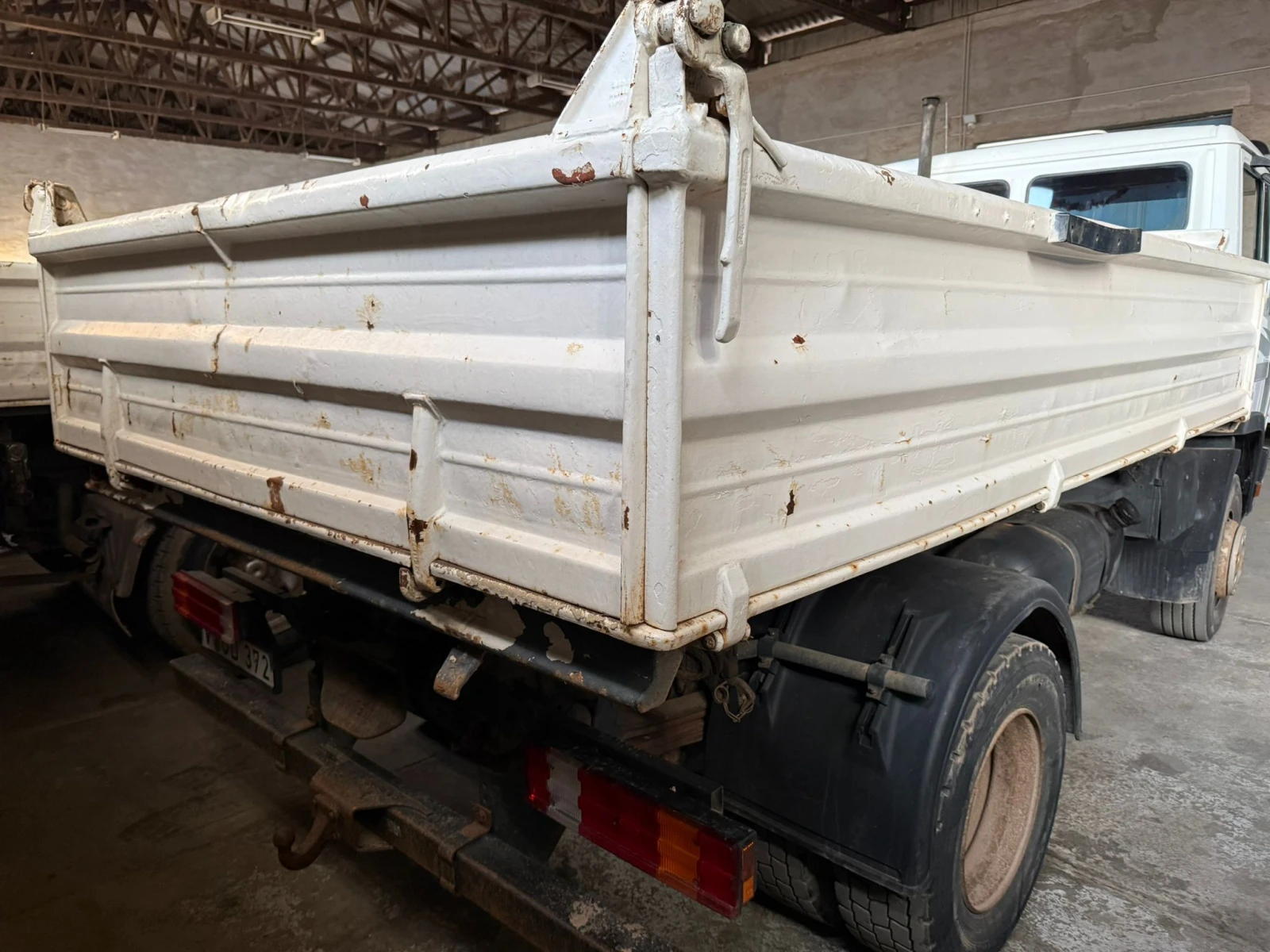 Mercedes-Benz 1317 Нов Внос 11990кг - изображение 4