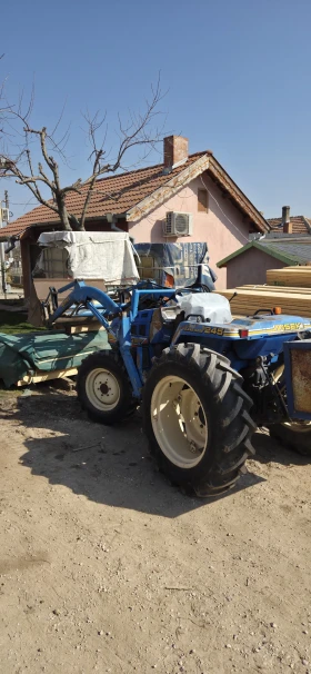 Трактор ISEKI, снимка 4