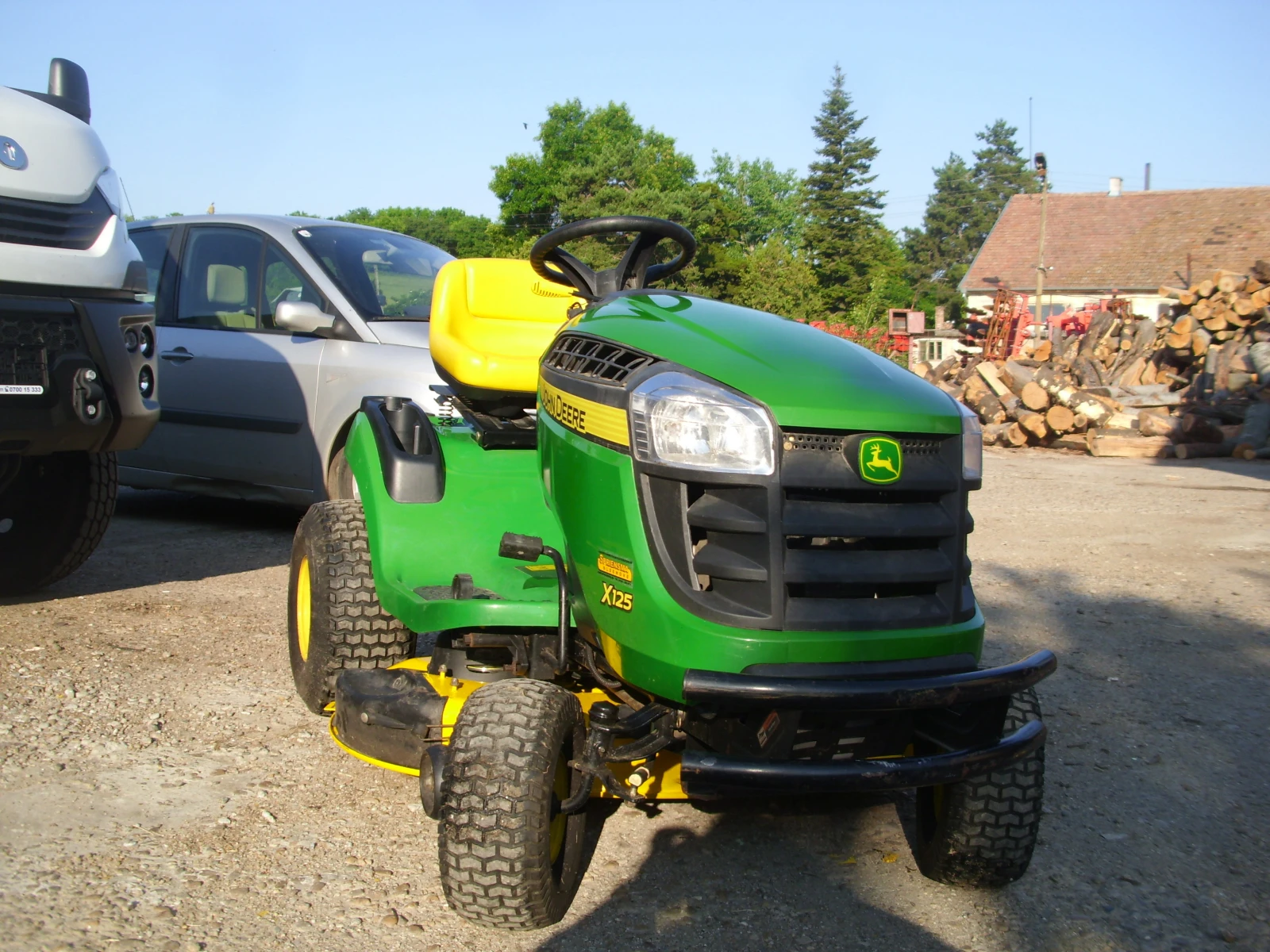 Сенокосачка John Deere х125