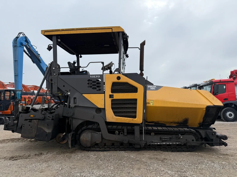 Асфалтополагаща машина Volvo ABG P8820C, снимка 8 - Индустриална техника - 53123036