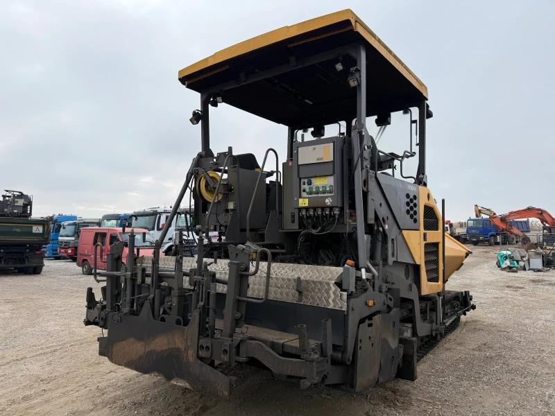 Асфалтополагаща машина Volvo ABG P8820C, снимка 5 - Индустриална техника - 53123036