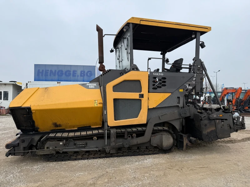 Асфалтополагаща машина Volvo ABG P8820C, снимка 13 - Индустриална техника - 53123036