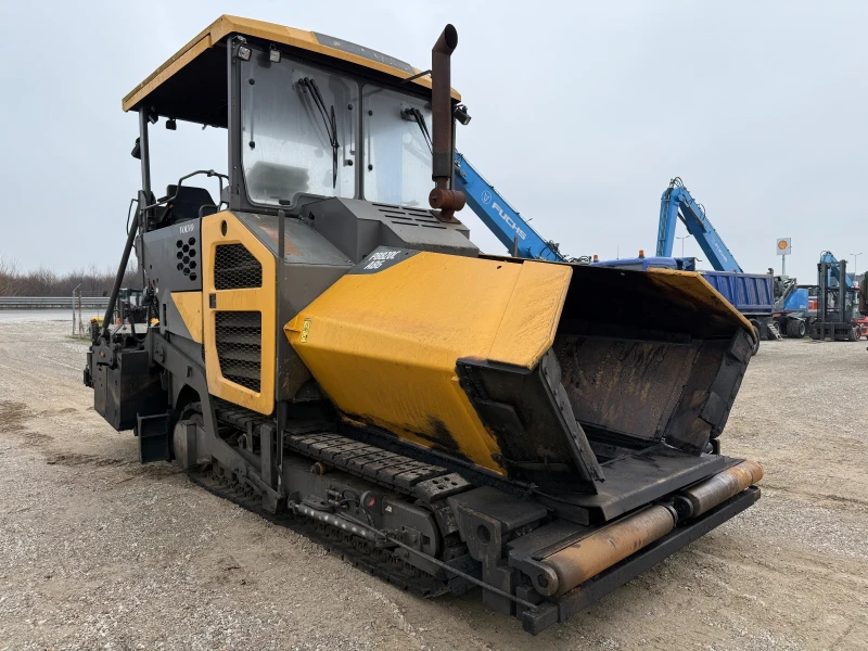 Асфалтополагаща машина Volvo ABG P8820C, снимка 10 - Индустриална техника - 53123036