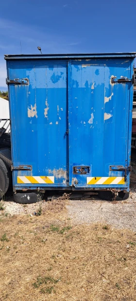 За камион BULL TRAILERS, снимка 1 - Ремаркета - 47439164