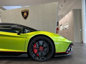 Lamborghini Aventador Roadster = Ultimae= Full Carbon Гаранция, снимка 5