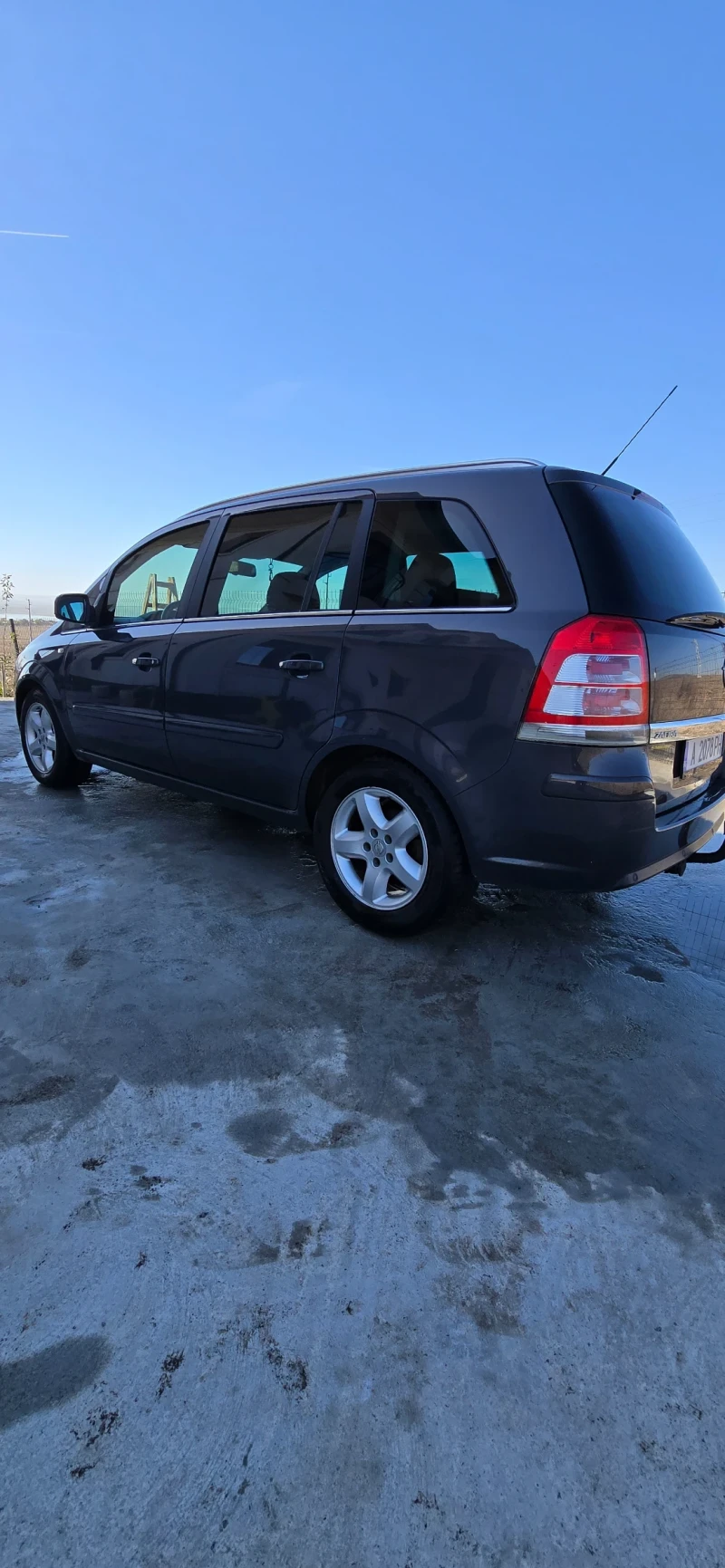 Opel Zafira, снимка 10 - Автомобили и джипове - 47465487