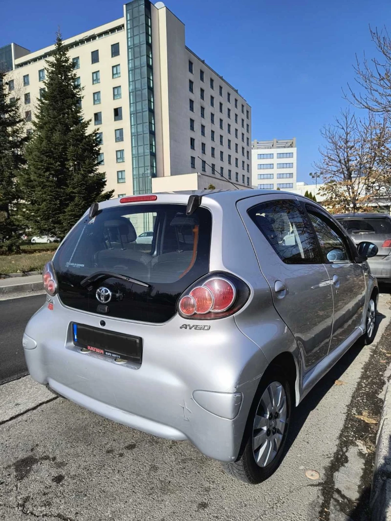 Toyota Aygo Газ, Климатик!, снимка 3 - Автомобили и джипове - 48243179