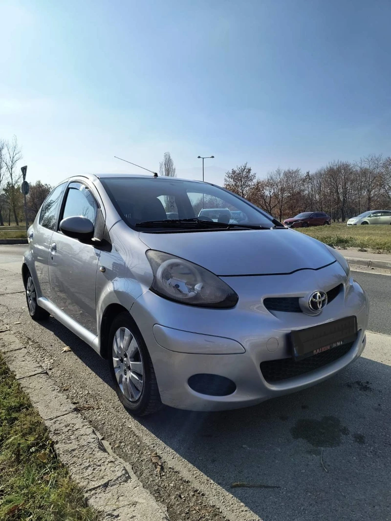 Toyota Aygo Газ, Климатик!, снимка 2 - Автомобили и джипове - 48243179