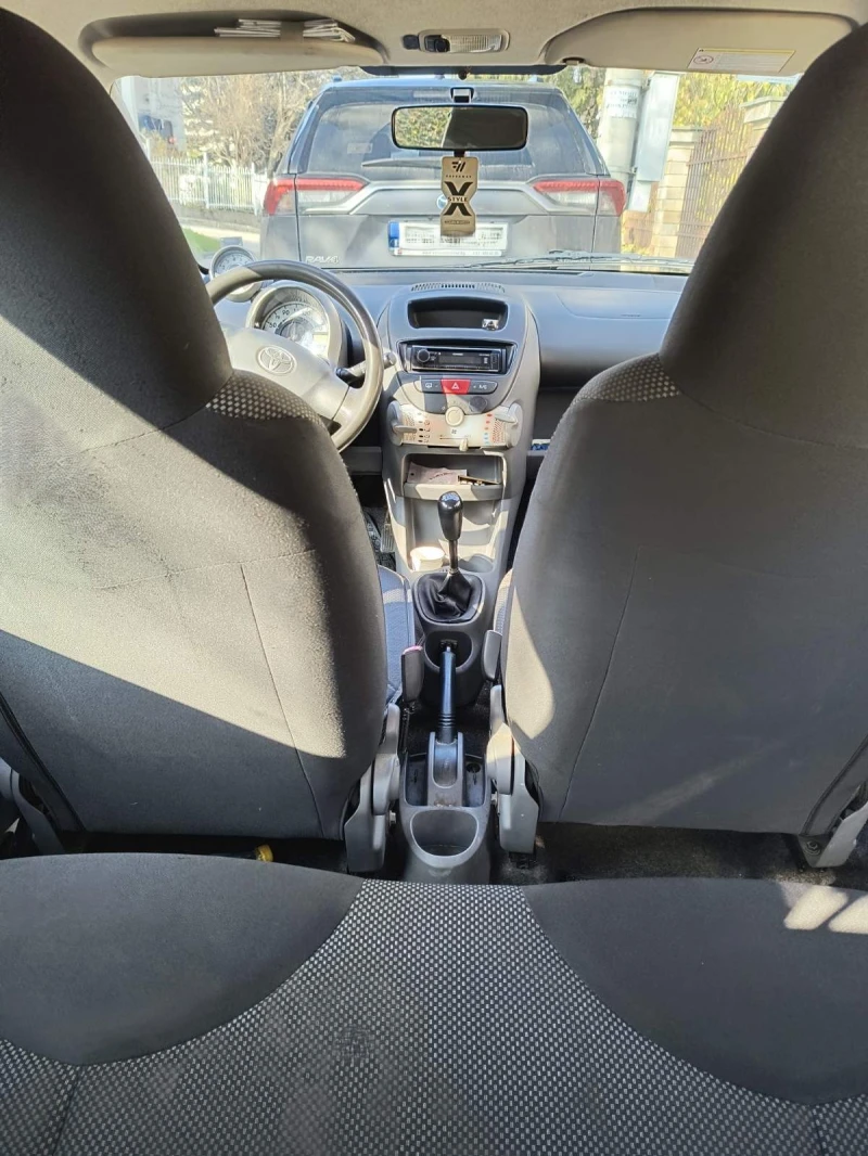 Toyota Aygo Газ, Климатик!, снимка 7 - Автомобили и джипове - 48243179