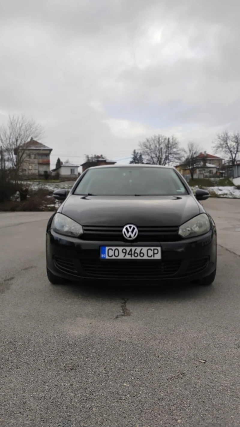 VW Golf, снимка 2 - Автомобили и джипове - 49520558