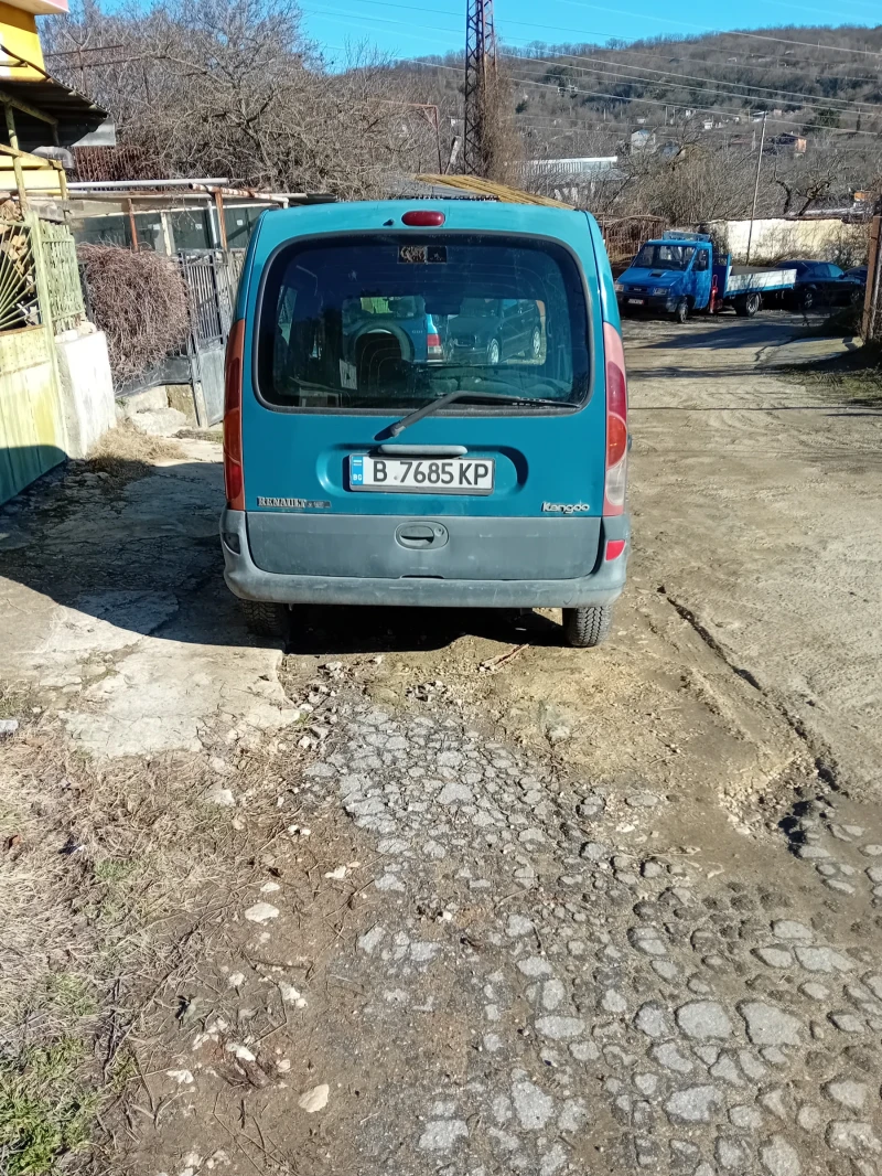 Renault Kangoo 1.9 дизел, снимка 2 - Автомобили и джипове - 48512033