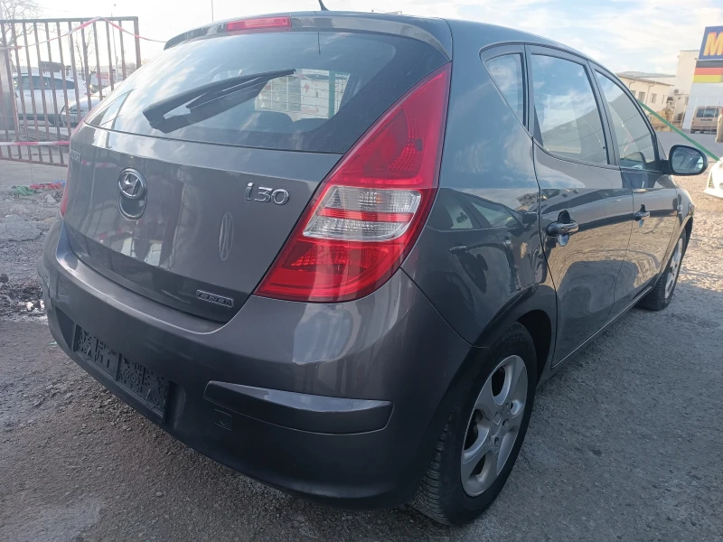 Hyundai I30 1, 6 CRDi 90 к.с. ЛИЗИНГ , снимка 4 - Автомобили и джипове - 49411392