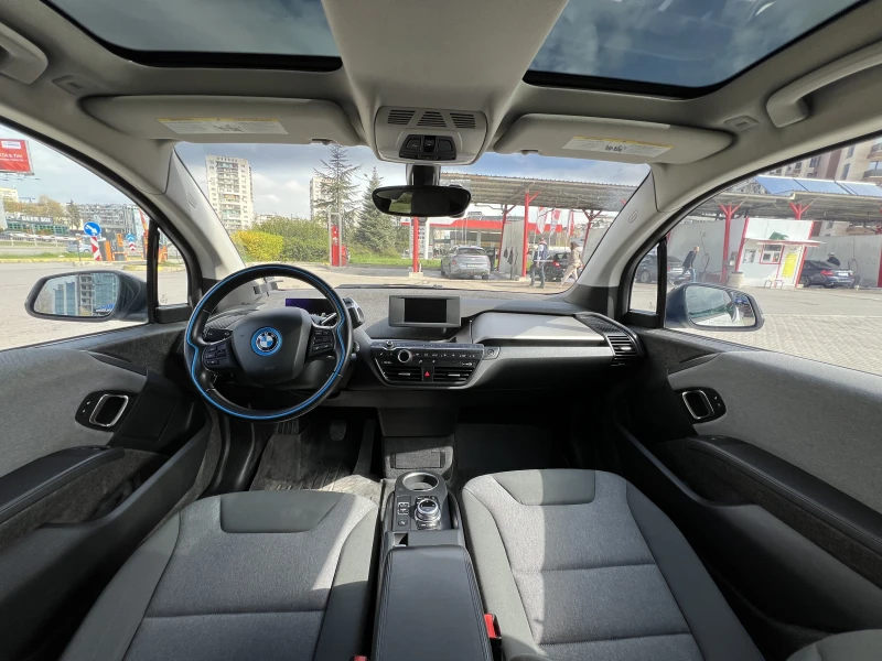 BMW i3 Термопомпа/Подгрев седалки/Keyless/Panorama/Led, снимка 10 - Автомобили и джипове - 51672963