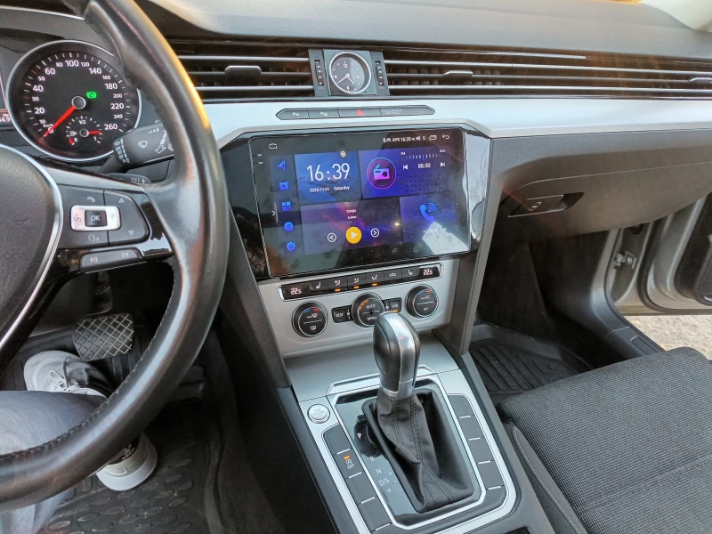 VW Passat COMFORTLINE, ПЪЛНА СЕРВИЗНА ИСТОРИЯ , снимка 8 - Автомобили и джипове - 52356718