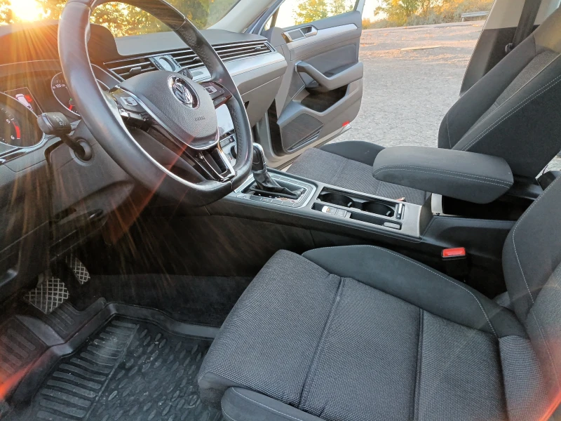 VW Passat COMFORTLINE, ПЪЛНА СЕРВИЗНА ИСТОРИЯ , снимка 10 - Автомобили и джипове - 52356718
