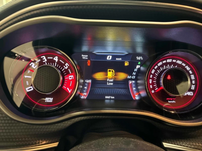 Dodge Challenger * SRT Hellcat * CARFAX * ЦЕНА ДО БГ, снимка 8 - Автомобили и джипове - 53383432