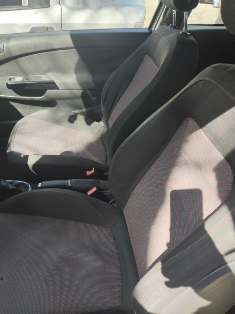 Opel Corsa 1.2 80к.с , снимка 8 - Автомобили и джипове - 53582495