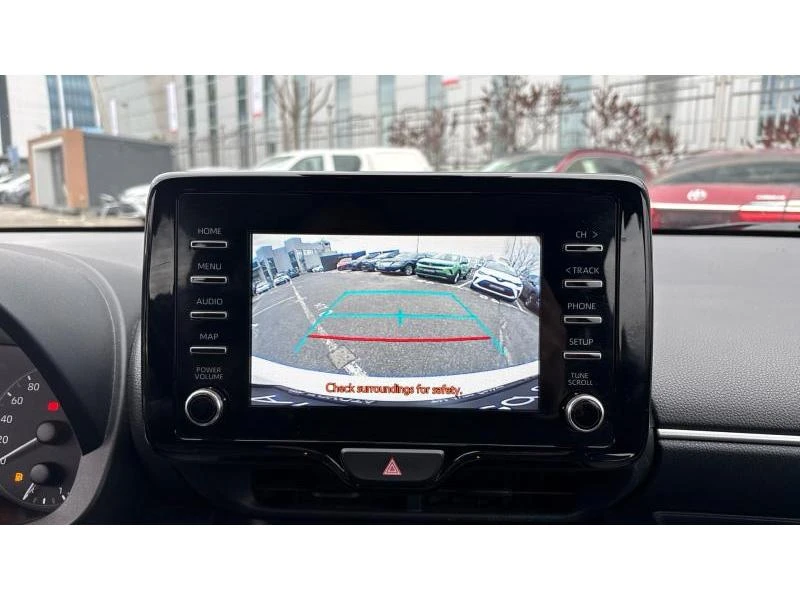 Toyota Yaris 1.5P VVT-I COMFORT, снимка 15 - Автомобили и джипове - 53370511