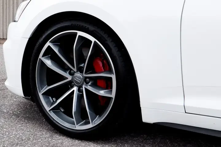 Audi S5 Technik * B&O * Carbon Interior * CARFAX, снимка 7 - Автомобили и джипове - 54826113