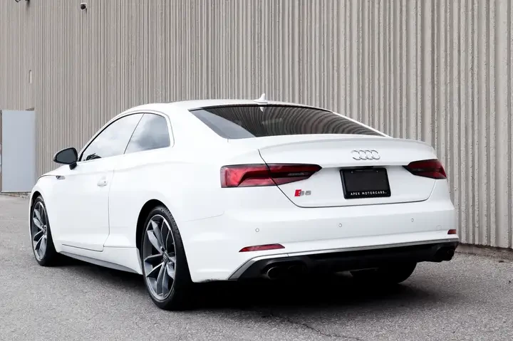 Audi S5 Technik * B&O * Carbon Interior * CARFAX, снимка 4 - Автомобили и джипове - 54826113