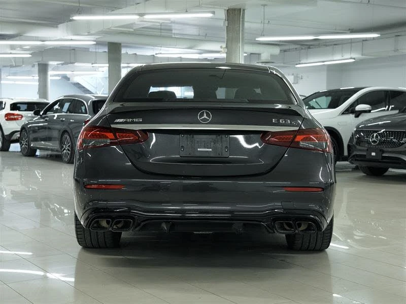 Mercedes-Benz E 63 AMG S * АвтоКредит* (ЦЕНА ДО БГ), снимка 4 - Автомобили и джипове - 55037180