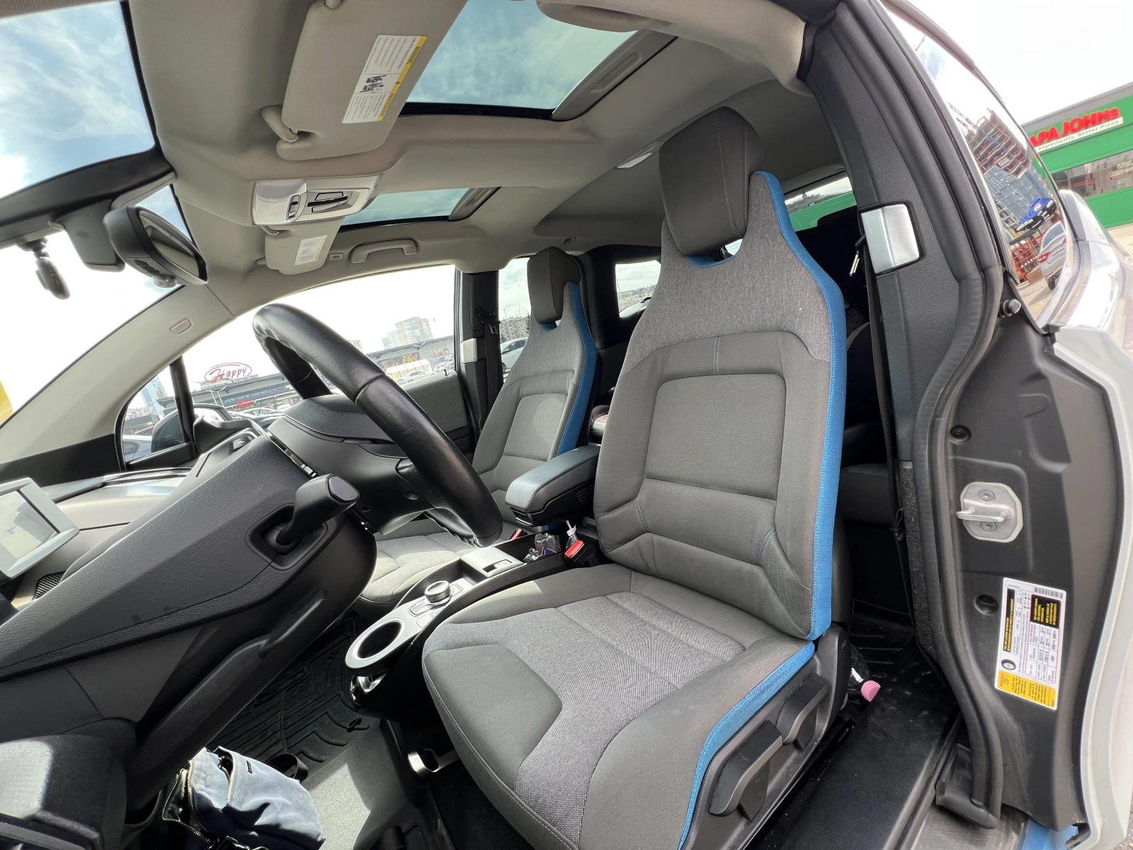 BMW i3 / /Keyless/Panorama/Led | Mobile.bg   13